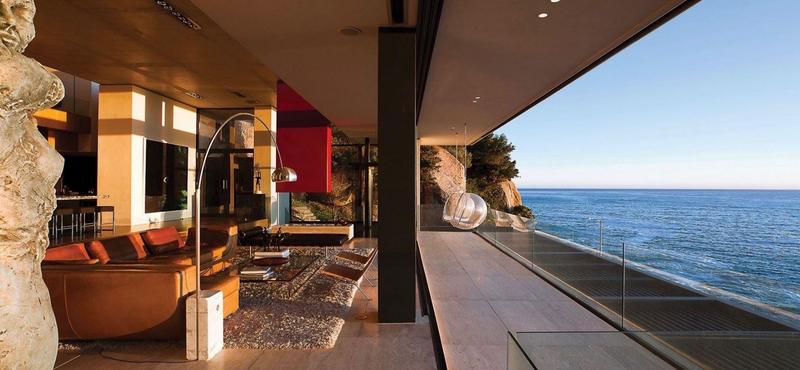 5 Bedroom Property for Sale in Bantry Bay Western Cape